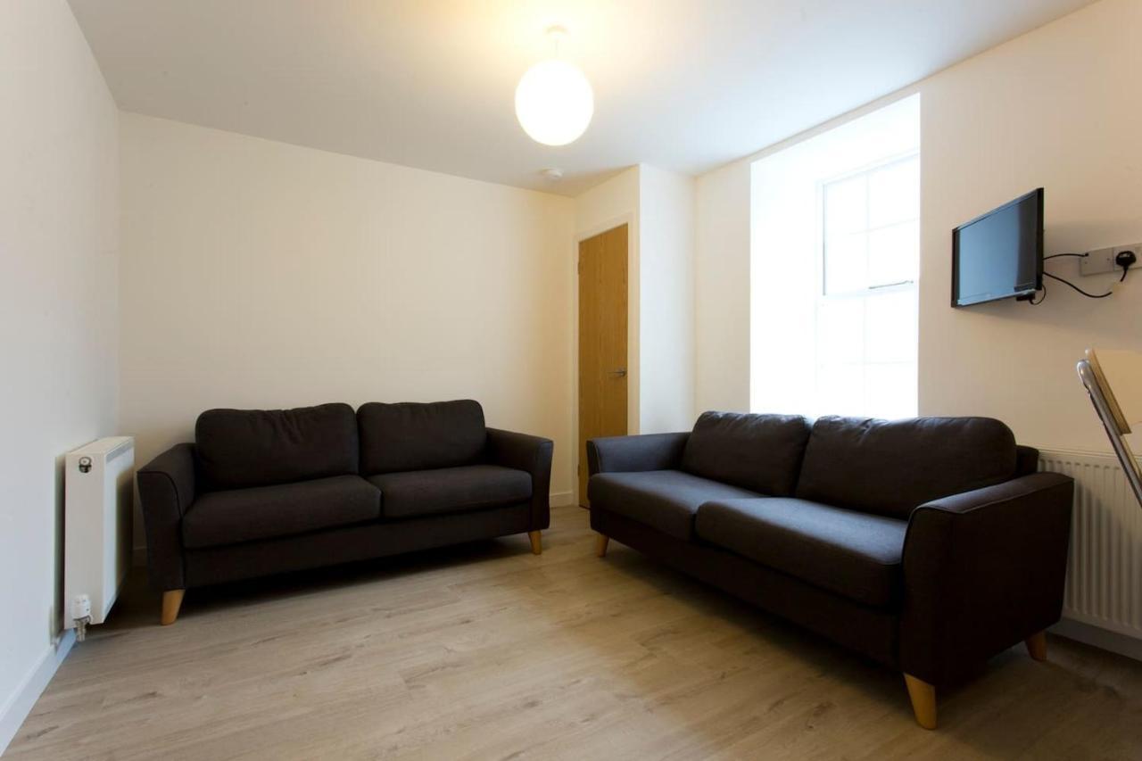 Remarkable 2-Bed Apartment In Culross Exterior foto