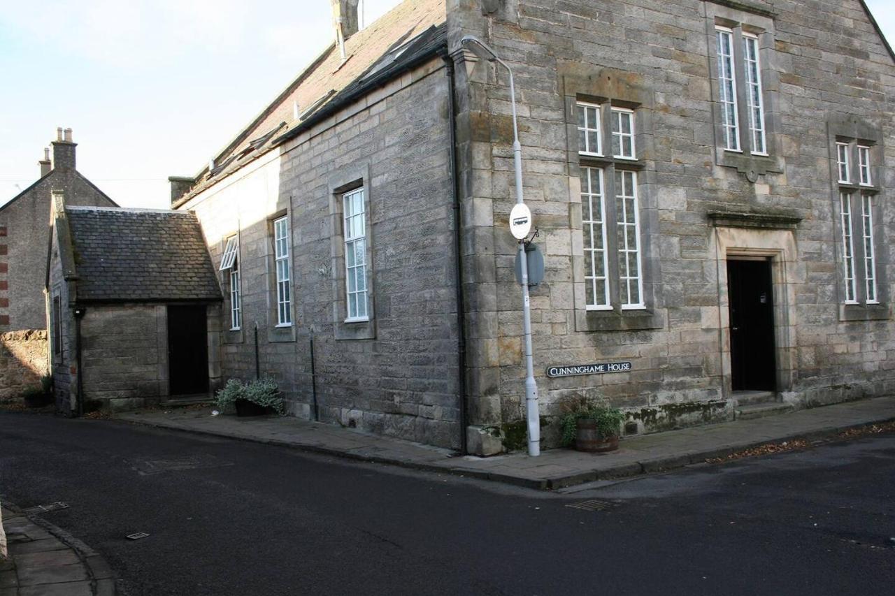 Remarkable 2-Bed Apartment In Culross Exterior foto
